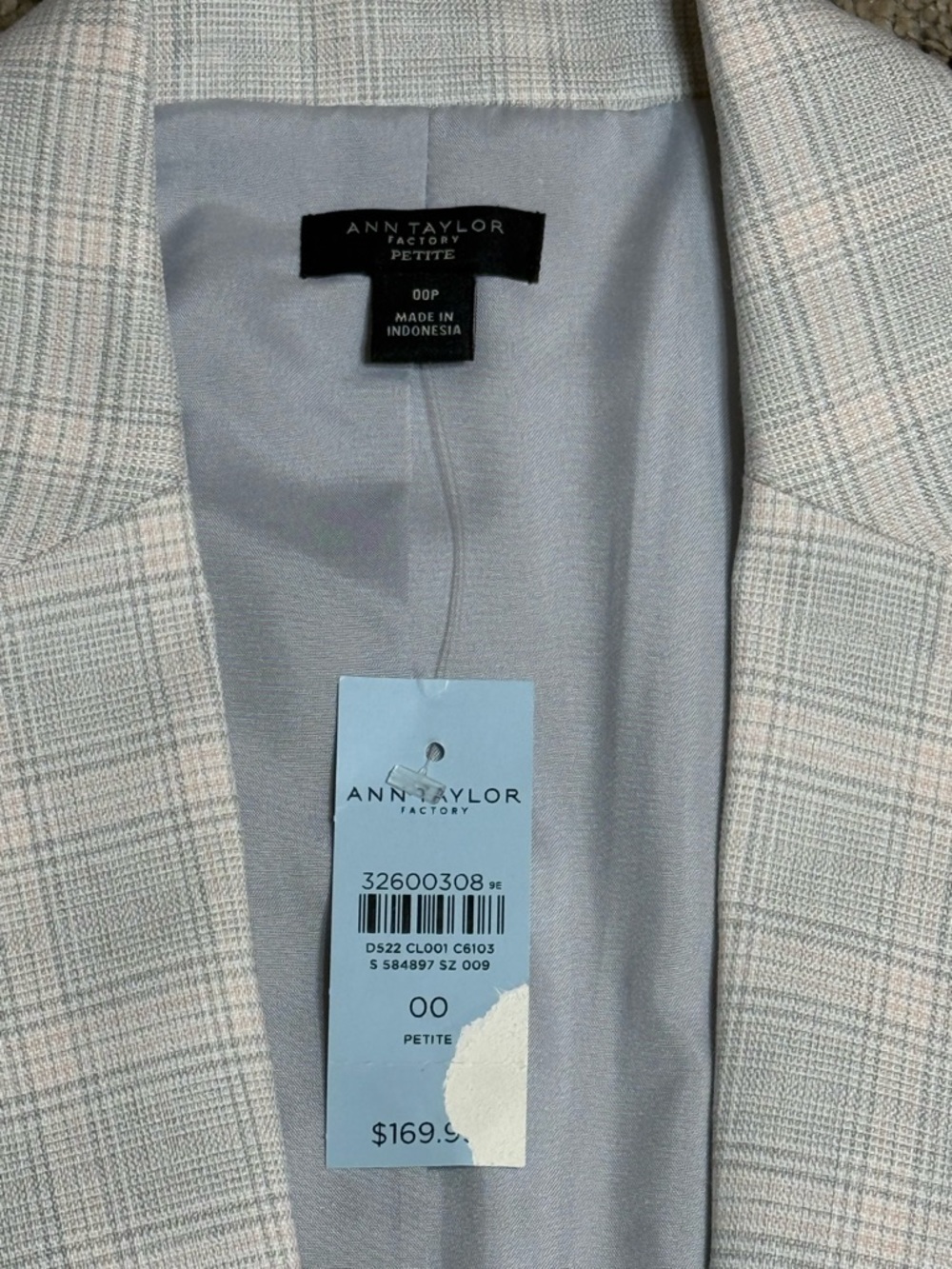 NWT Ann Taylor Factory Petite Light Grey Light Pink Plaid Blazer Size 00P - Picture 3 of 8
